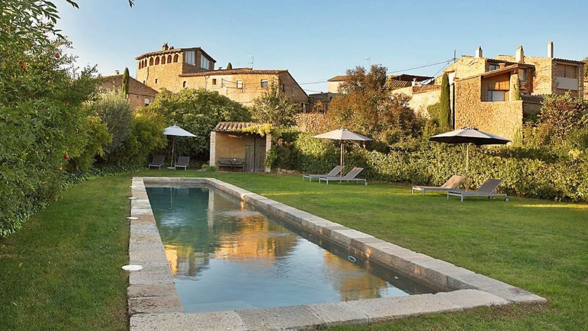 Hotel la Plaça Madremanya